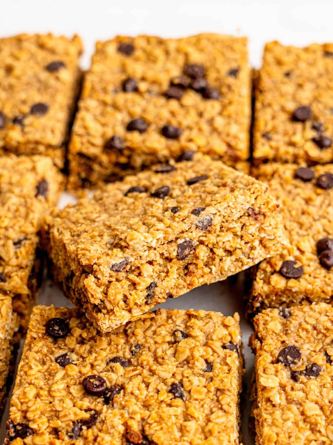 Quick and Easy Chocolate Chip Flapjacks: made in one bowl!