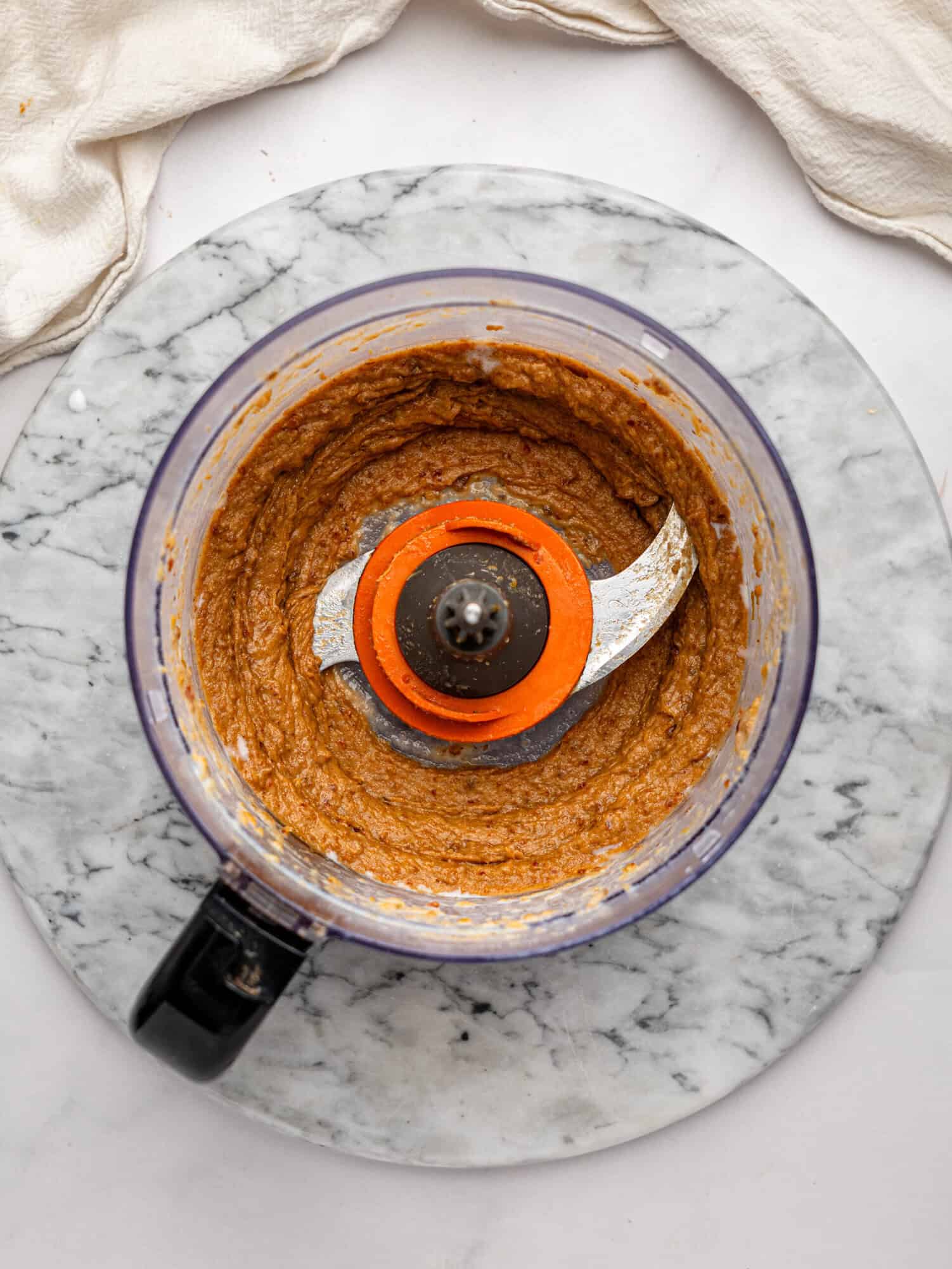 Healthy date caramel in a food processor.